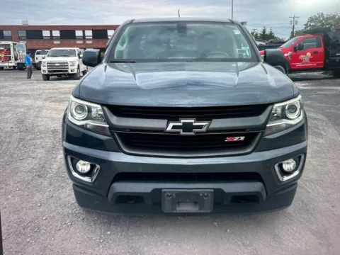 More photos of 2017 Chevrolet Colorado Z71 at CarFive Nashua, NH, NH