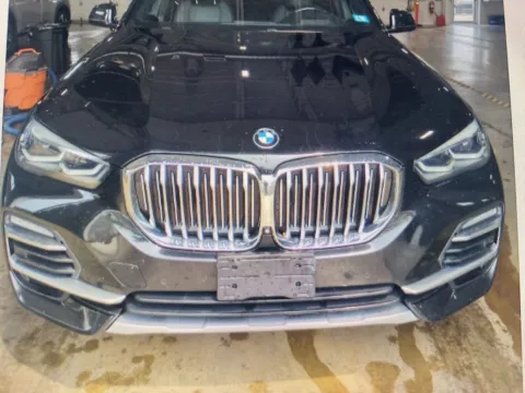 More photos of 2019 BMW X5 xDrive40i at CarFive Nashua, NH, NH