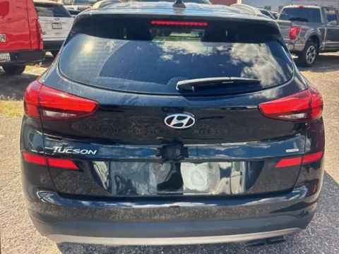 More photos of 2019 Hyundai Tucson SEL at CarFive Nashua, NH, NH