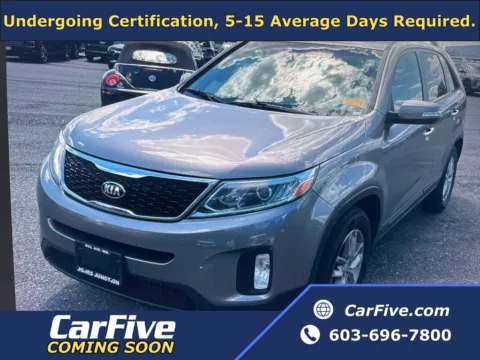 Silver 2015 Kia Sorento LX for sale in Nashua, NH