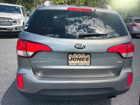 More photos of 2015 Kia Sorento LX at CarFive Nashua, NH, NH