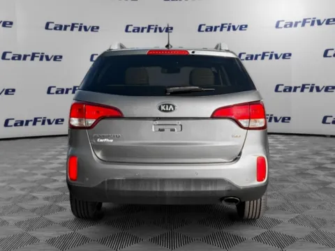 More photos of 2015 Kia Sorento LX at CarFive Nashua, NH, NH