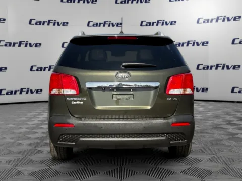 More photos of 2011 Kia Sorento EX at CarFive Nashua, NH, NH