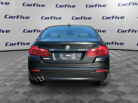 More photos of 2015 BMW 5 Series 528i xDrive at CarFive Nashua, NH, NH