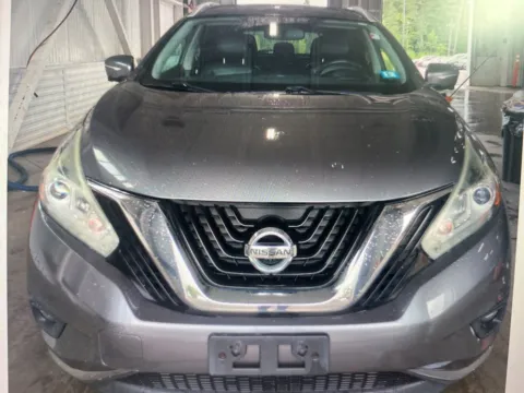 More photos of 2015 Nissan Murano Platinum at CarFive Nashua, NH, NH