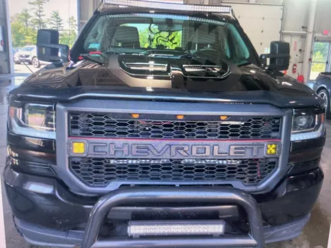 More photos of 2018 Chevrolet Silverado 1500 Custom at CarFive Nashua, NH, NH