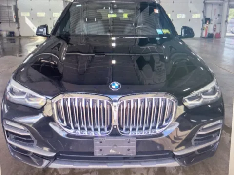 More photos of 2020 BMW X5 xDrive40i at CarFive Nashua, NH, NH