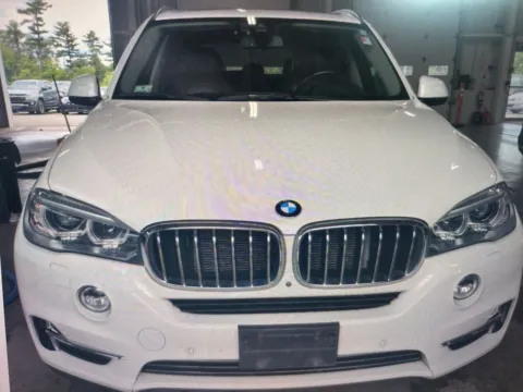 More photos of 2016 BMW X5 xDrive35i at CarFive Nashua, NH, NH