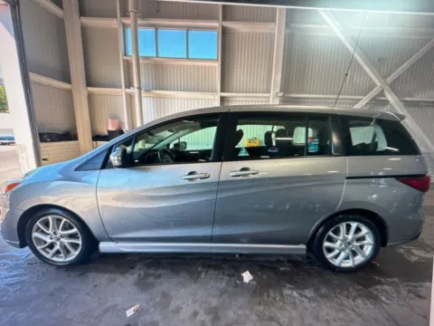 Photos of 2014 Mazda Mazda5 Touring for sale in Nashua, NH at CarFive Nashua, NH