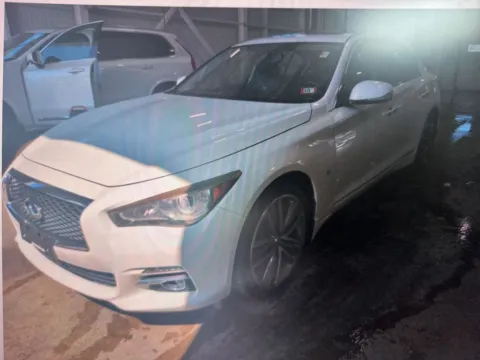 White 2014 INFINITI Q50 Premium for sale in Nashua, NH