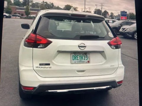 More photos of 2019 Nissan Rogue S at CarFive Nashua, NH, NH