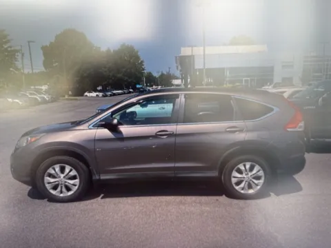 Photos of 2014 Honda CR-V EX for sale in Nashua, NH at CarFive Nashua, NH