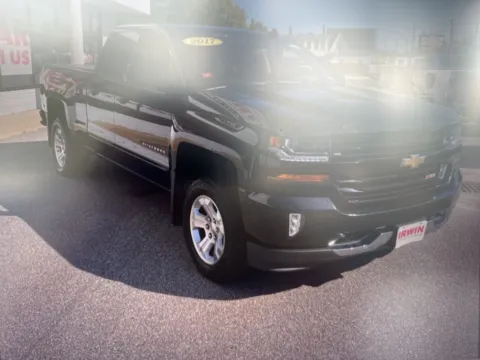 More photos of 2017 Chevrolet Silverado 1500 LT at CarFive Nashua, NH, NH