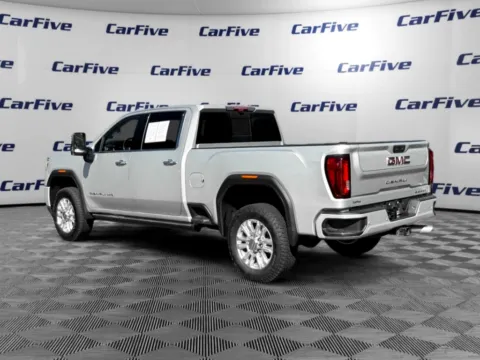 Another view of 2022 GMC Sierra 2500HD Denali for sale in Nashua, NH at CarFive Nashua, NH
