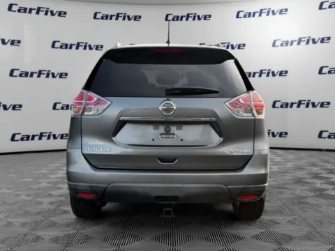 More photos of 2016 Nissan Rogue SV at CarFive Nashua, NH, NH