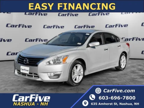 Silver 2013 Nissan Altima 2.5 SV for sale in Nashua, NH
