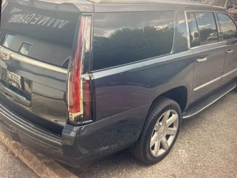 More photos of 2020 Cadillac Escalade ESV Luxury at CarFive Nashua, NH, NH