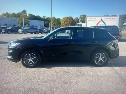 Photos of 2023 Honda HR-V EX-L for sale in Nashua, NH at CarFive Nashua, NH