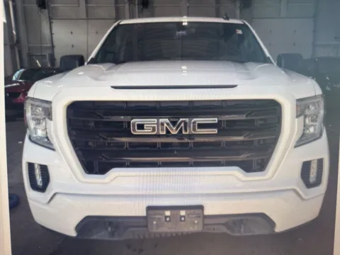 More photos of 2020 GMC Sierra 1500 Elevation at CarFive Nashua, NH, NH