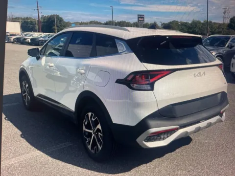 Photos of 2023 Kia Sportage Hybrid EX for sale in Nashua, NH at CarFive Nashua, NH