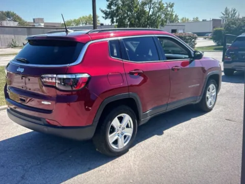 More photos of 2022 Jeep Compass Latitude at CarFive Nashua, NH, NH
