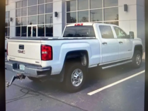 More photos of 2016 GMC Sierra 2500HD at CarFive Nashua, NH, NH