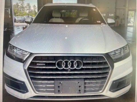 More photos of 2018 Audi Q7 2.0T Premium Plus at CarFive Nashua, NH, NH