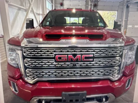 More photos of 2021 GMC Sierra 2500HD Denali at CarFive Nashua, NH, NH