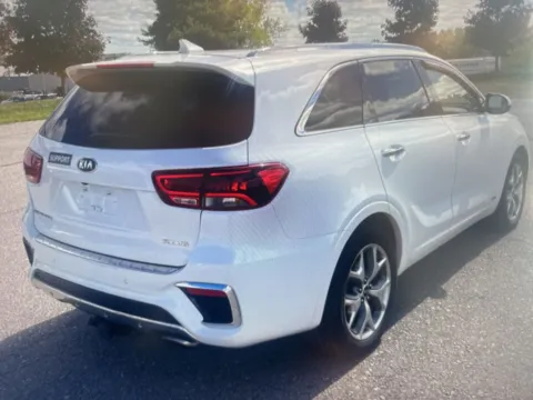 More photos of 2019 Kia Sorento SX at CarFive Nashua, NH, NH