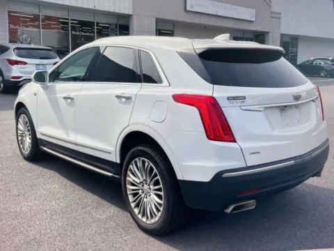 Another view of 2019 Cadillac XT5 Luxury for sale in Nashua, NH at CarFive Nashua, NH