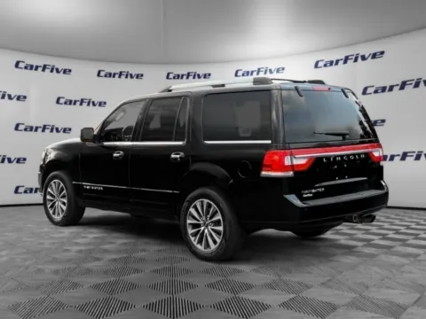 Another view of 2017 Lincoln Navigator Select for sale in Nashua, NH at CarFive Nashua, NH