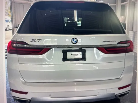 Another view of 2020 BMW X7 xDrive40i for sale in Nashua, NH at CarFive Nashua, NH