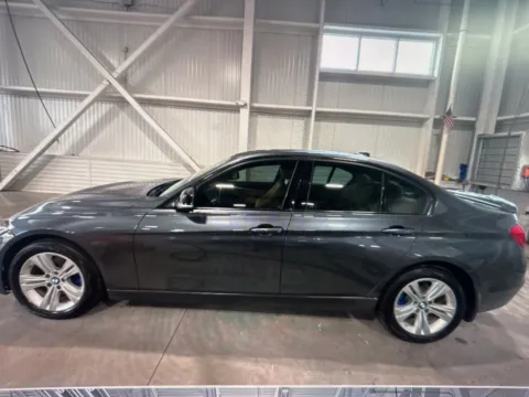 Photos of 2017 BMW 3 Series 330i xDrive for sale in Nashua, NH at CarFive Nashua, NH