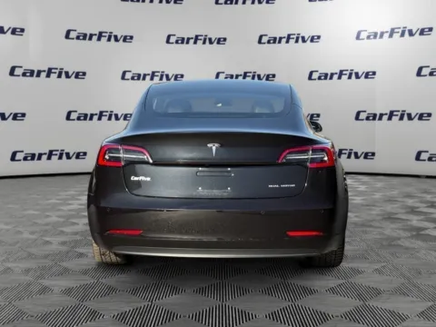 More photos of 2018 Tesla Model 3 Long Range at CarFive Nashua, NH, NH