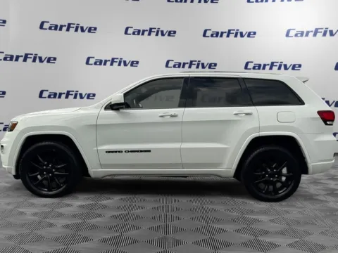 Photos of 2020 Jeep Grand Cherokee Altitude for sale in Nashua, NH at CarFive Nashua, NH