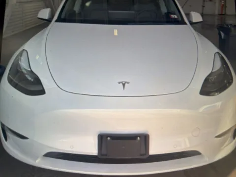 More photos of 2021 Tesla Model Y Performance at CarFive Nashua, NH, NH