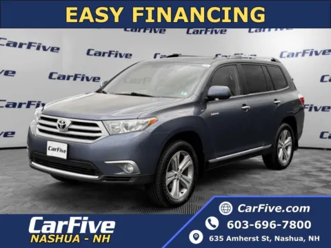 Gray 2013 Toyota Highlander Limited for sale in Nashua, NH