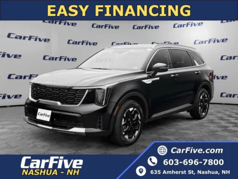 Black 2024 Kia Sorento S for sale in Nashua, NH