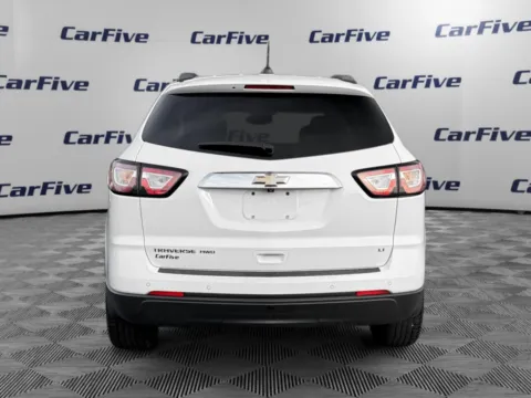 More photos of 2017 Chevrolet Traverse 2LT at CarFive Nashua, NH, NH