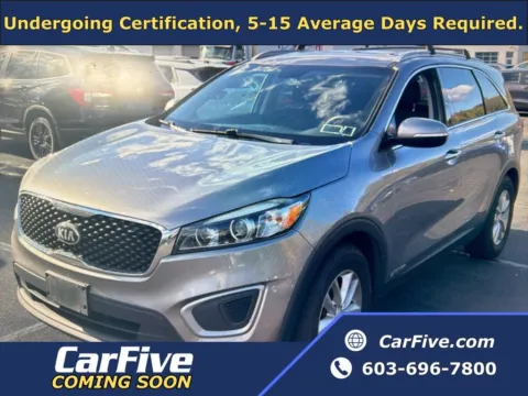 Silver 2018 Kia Sorento LX for sale in Nashua, NH