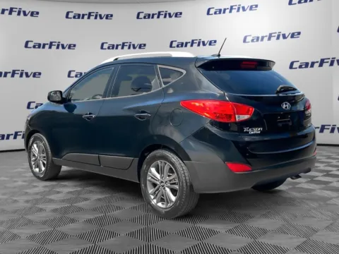 Another view of 2015 Hyundai Tucson SE for sale in Nashua, NH at CarFive Nashua, NH