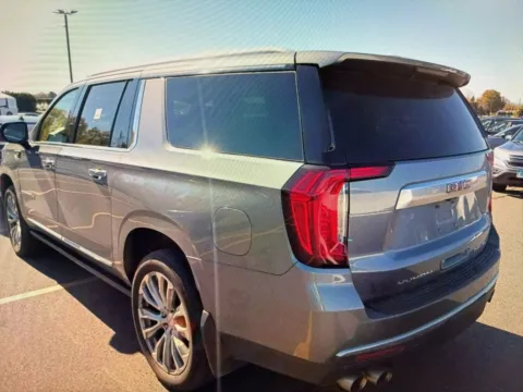 Photos of 2021 GMC Yukon XL Denali for sale in Nashua, NH at CarFive Nashua, NH