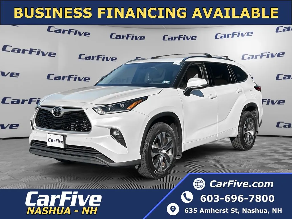 White 2021 Toyota Highlander XLE for sale in Nashua, NH