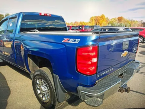 Photos of 2017 Chevrolet Silverado 2500HD LT for sale in Nashua, NH at CarFive Nashua, NH