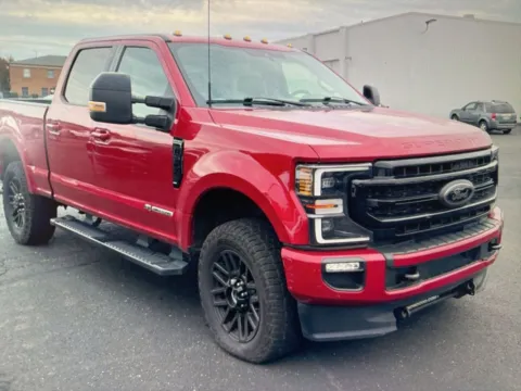 More photos of 2021 Ford F-350SD Lariat at CarFive Nashua, NH, NH