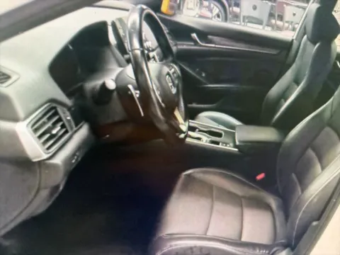 More photos of 2018 Honda Accord Sport at CarFive Nashua, NH, NH