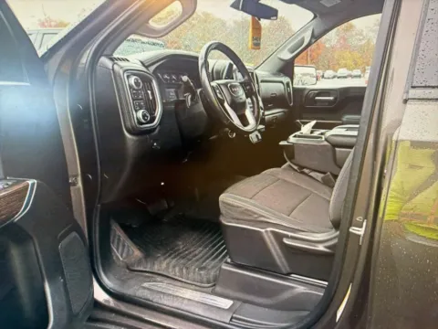 More photos of 2019 GMC Sierra 1500 Elevation at CarFive Nashua, NH, NH