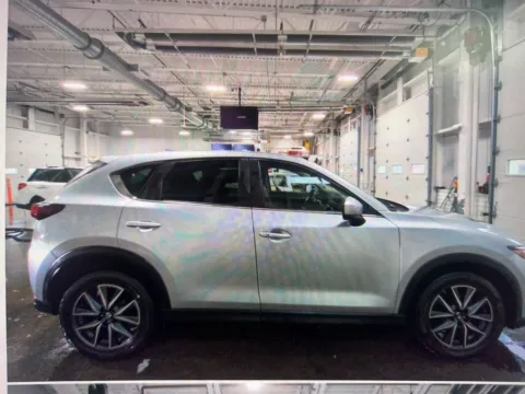 More photos of 2018 Mazda CX-5 Touring at CarFive Nashua, NH, NH