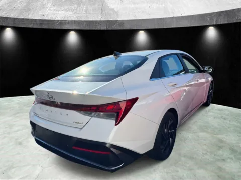 More photos of 2024 Hyundai Elantra Limited at Yonkers Automall, NY