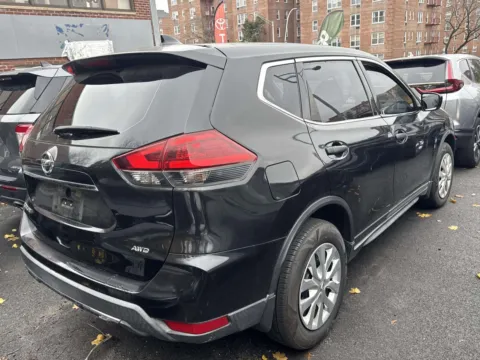 More photos of 2018 Nissan Rogue AWD S at Yonkers Automall, NY